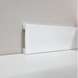 Напольный плинтус из дюрополимера 80*13*2000 белый матовый под покраску